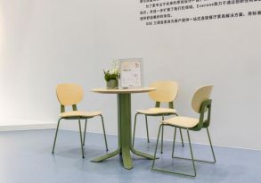 餐桌椅闪耀广州家博会创新设计摘双奖！CQ9电子平台入口三朗FINN系列(图3)